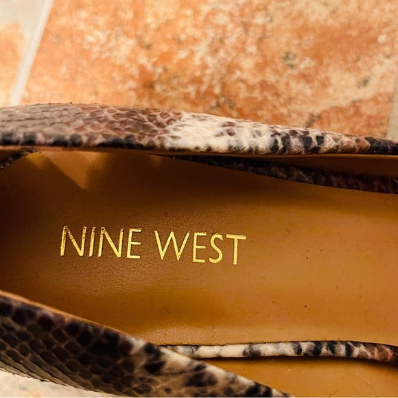 🐊NWOB! Stunning Nine West Python Print Pumps! - Picture 11 of 16